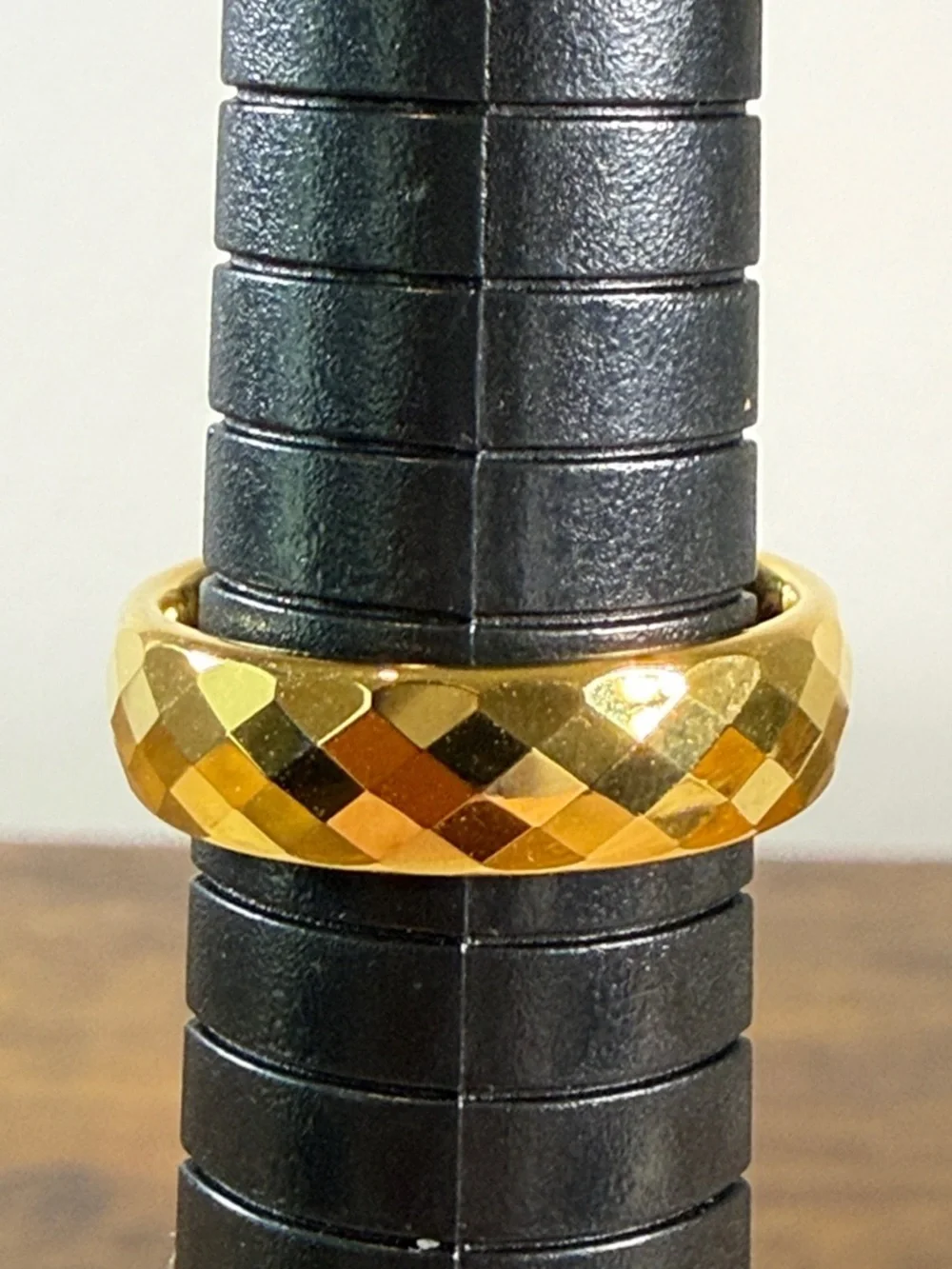 Tungsten shiny faceted